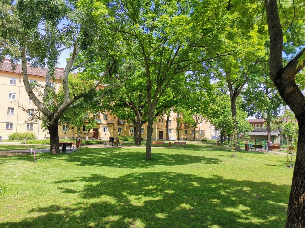Alfa Hotel Győr Eksteriør billede