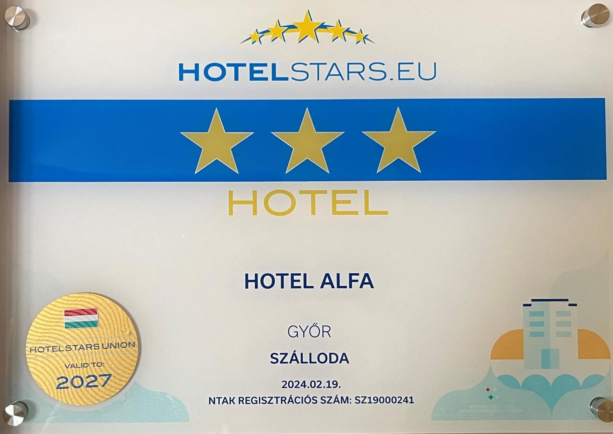 Alfa Hotel Győr Eksteriør billede
