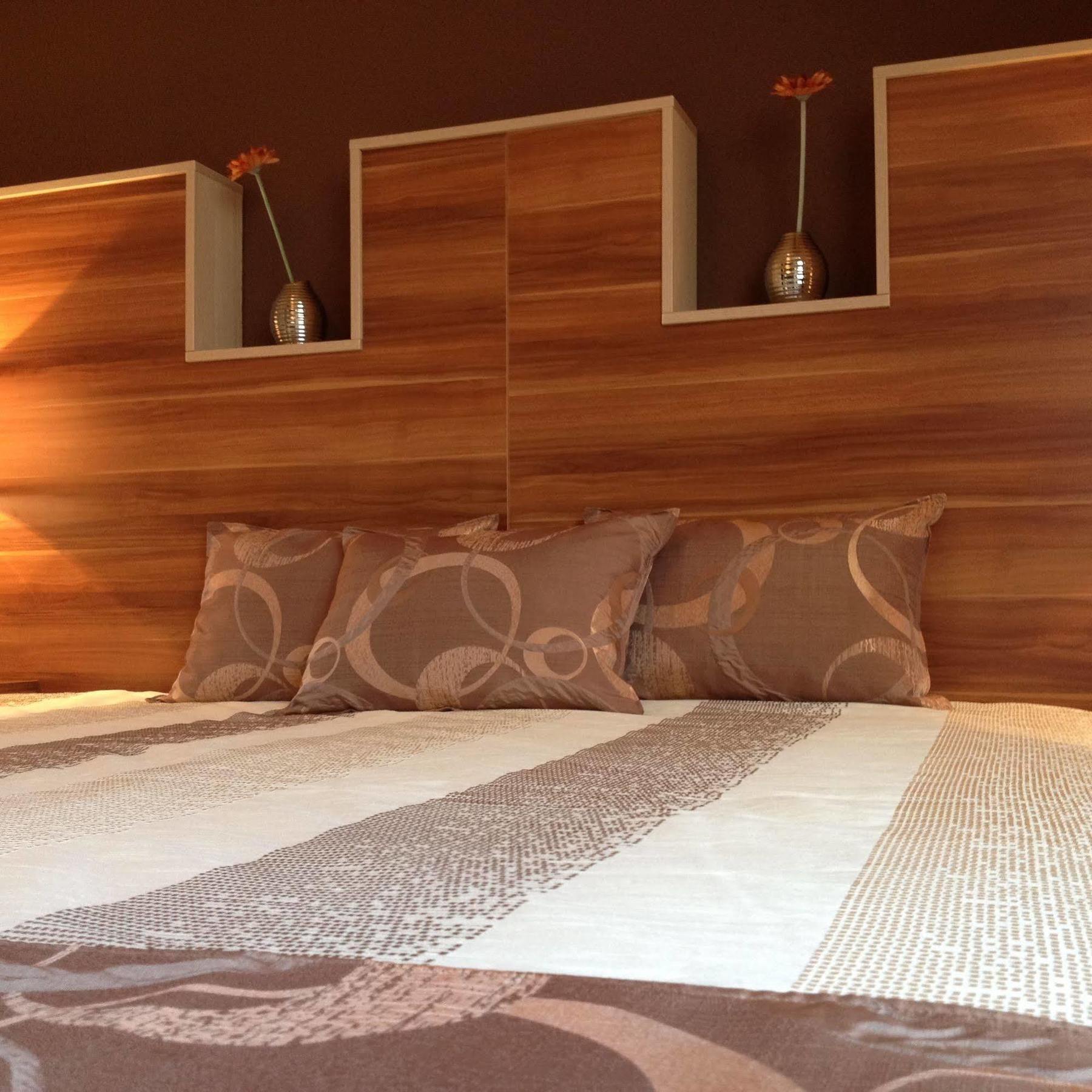 Alfa Hotel Győr Eksteriør billede